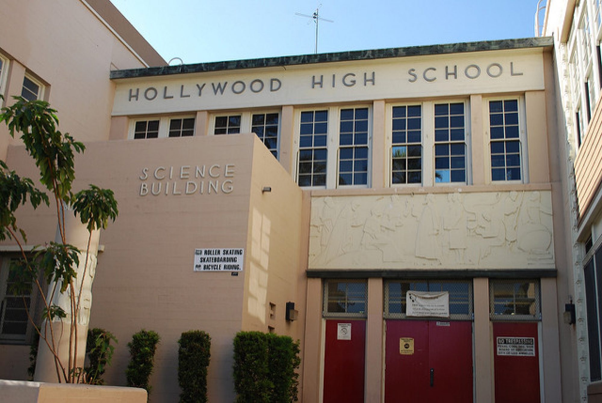Hollywood HS, Classes of 1961